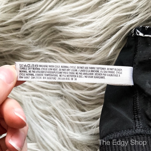 VSX Sport | Lightweight Sports Bra - Picture 6 of 7